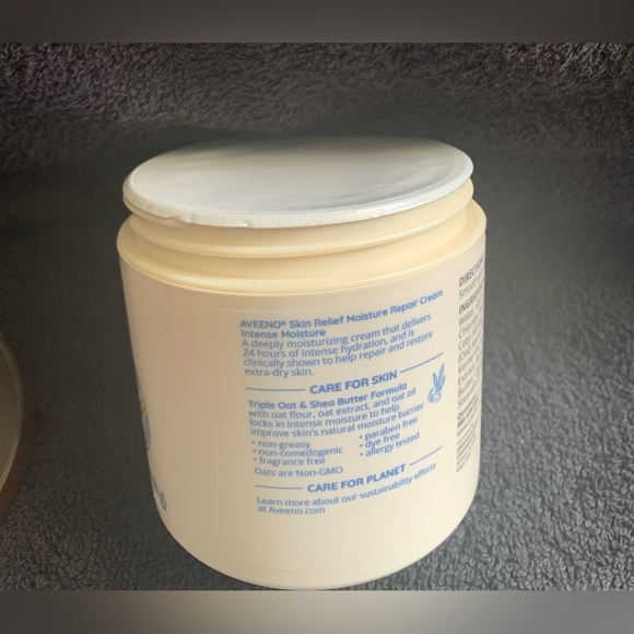 Aveeno Skin Relief Moisture Repair Cream, New in Bottle, 11oz - Picture 4 of 4